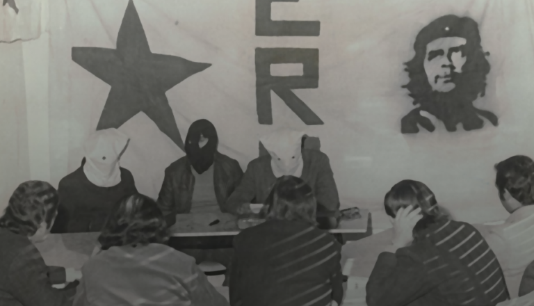 Lee más sobre el artículo Cómo fue la catástrofe militar y el suicidio político de la guerrilla del ERP